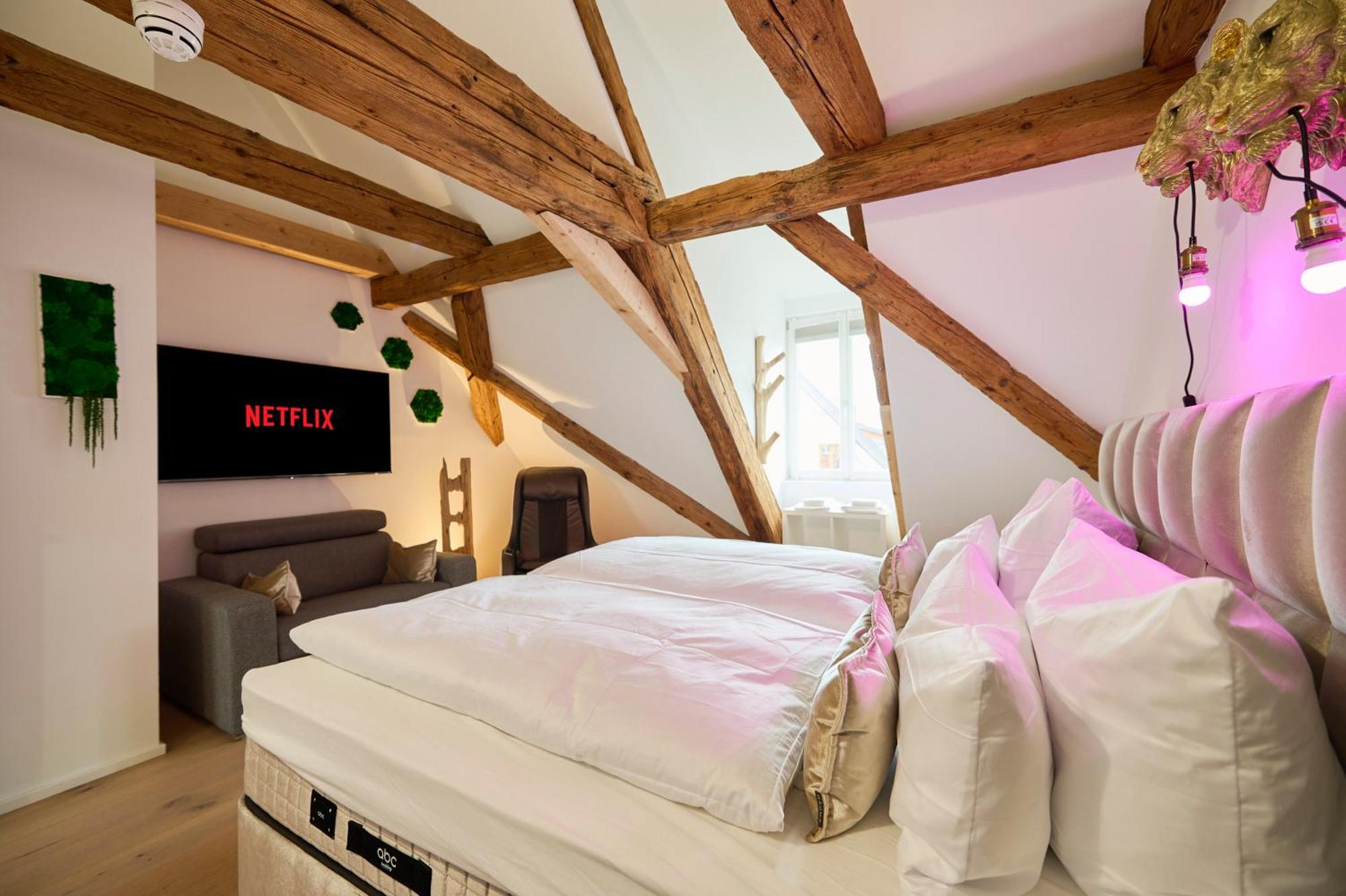 Wood World Luxury - Massage - Bergblick - Tranpolin- Parken Markdorf Exterior foto